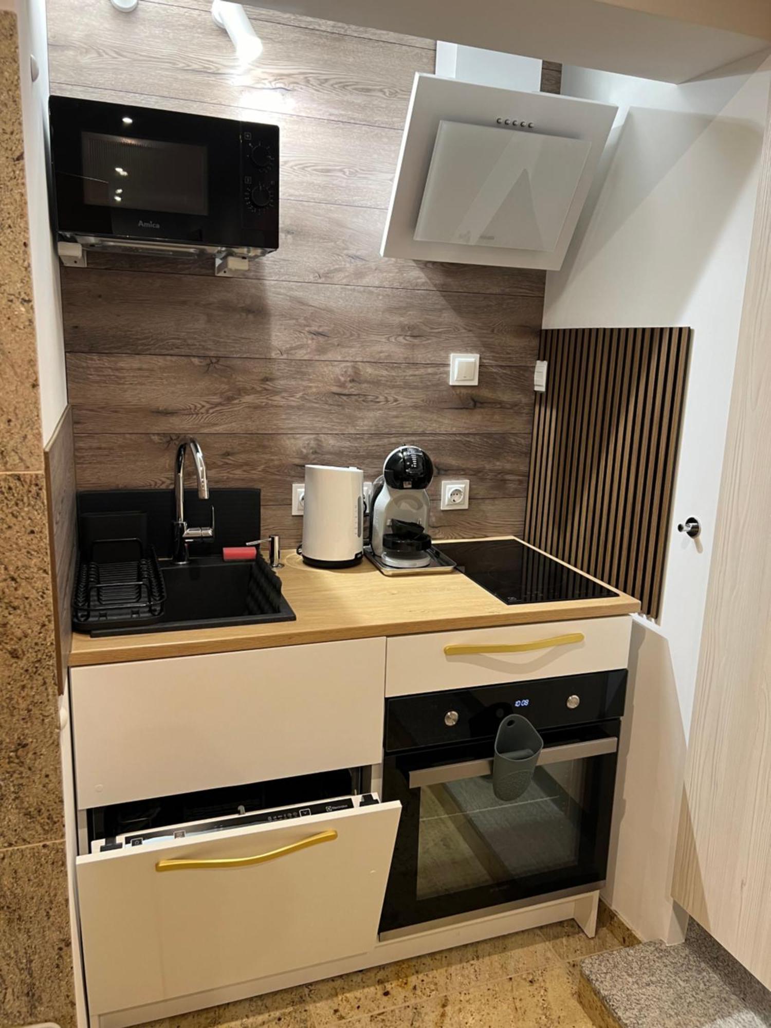 North Nest Luxury Suites Гданськ Екстер'єр фото