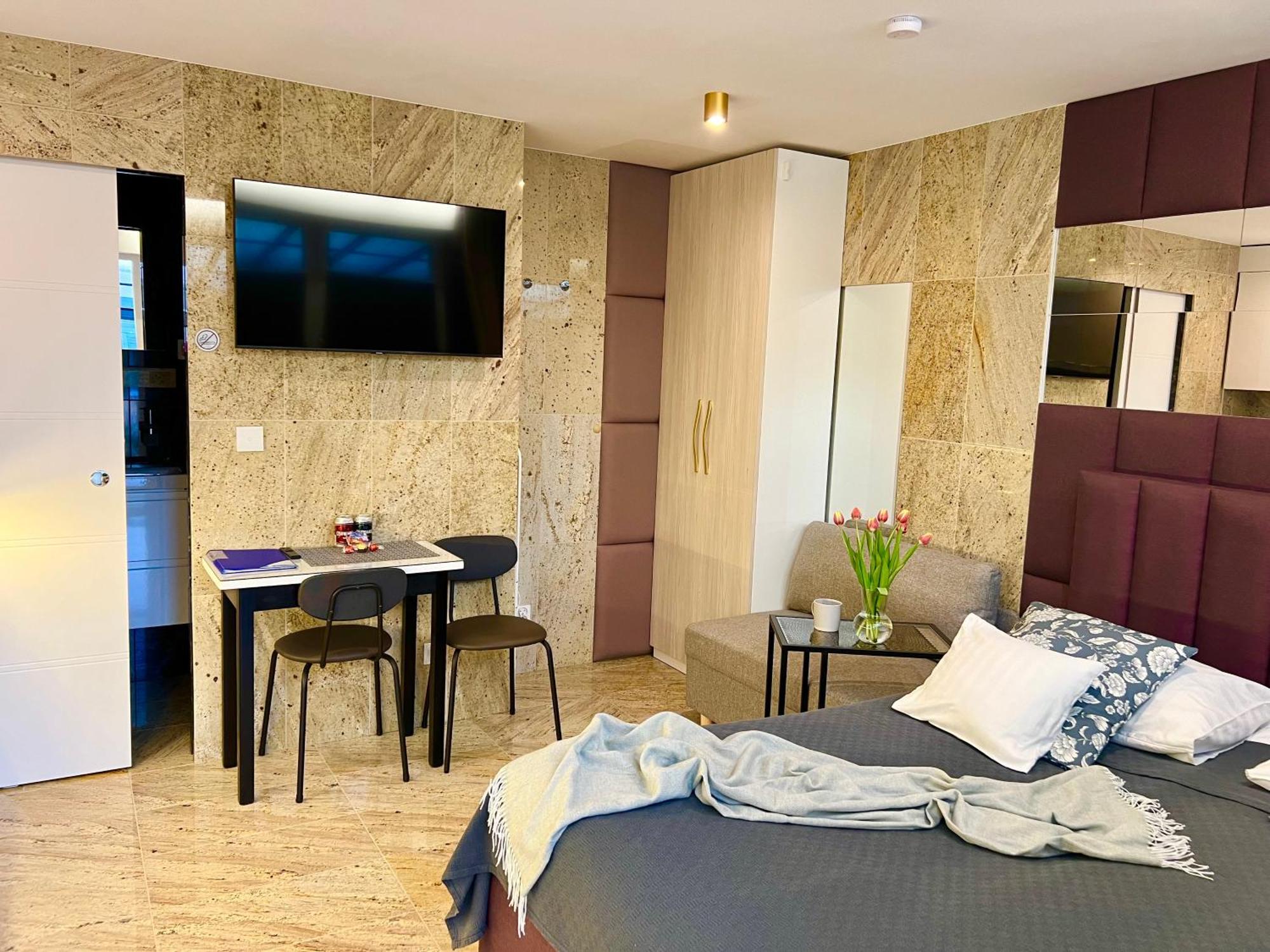 North Nest Luxury Suites Гданськ Екстер'єр фото